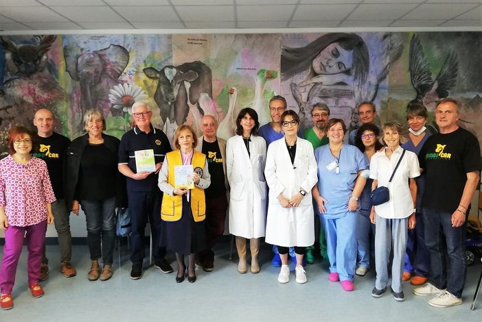 La consegna degli ultimi pannelli La consegna degli ultimi pannelli