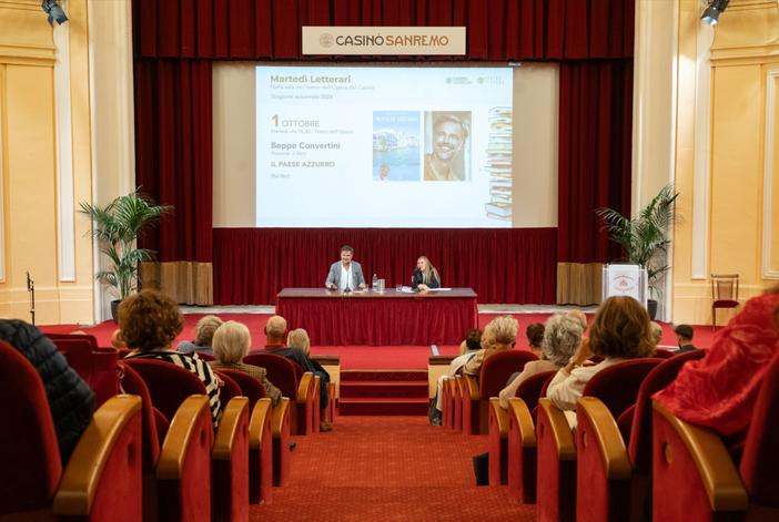 Grande successo per Beppe Convertini ai Martedì Letterari del Casinò di Sanremo Grande successo per Beppe Convertini ai Martedì Letterari del Casinò di Sanremo