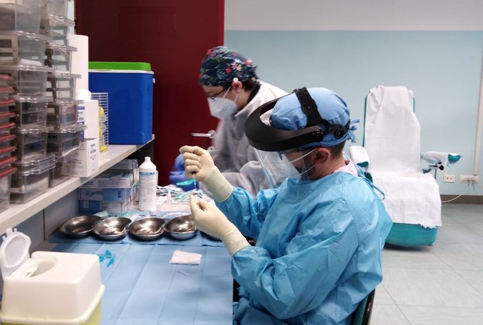 Chi è nato tra il '52 e il '61 da questa mattina potrà aderire alla campagna vaccinale Chi è nato tra il '52 e il '61 da questa mattina potrà aderire alla campagna vaccinale