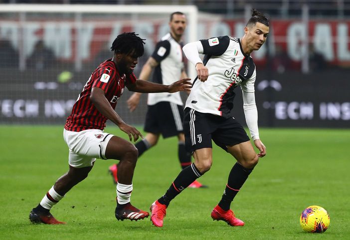 La Juve tiene a battesimo il ritorno del calcio, stasera la seconda sfida di Coppa Italia contro il Milan La Juve tiene a battesimo il ritorno del calcio, stasera la seconda sfida di Coppa Italia contro il Milan