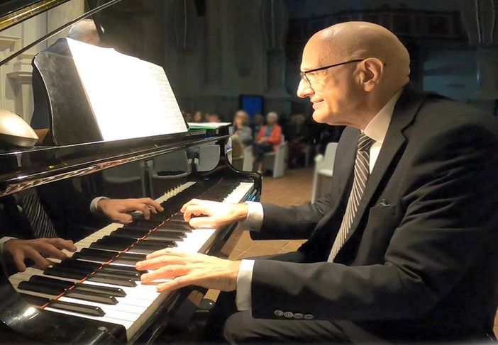 Sabato 18 luglio, alla Rsa "Mazzarello" di Torino, il concerto "Raccontando la TV"