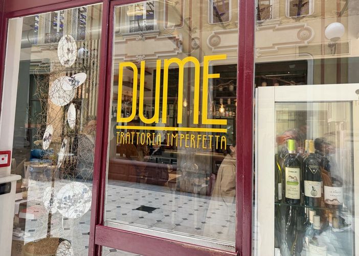 Dume: in galleria Umberto I una cucina che assume la tradizione piemontese come spunto per piatti inediti Dume: in galleria Umberto I una cucina che assume la tradizione piemontese come spunto per piatti inediti