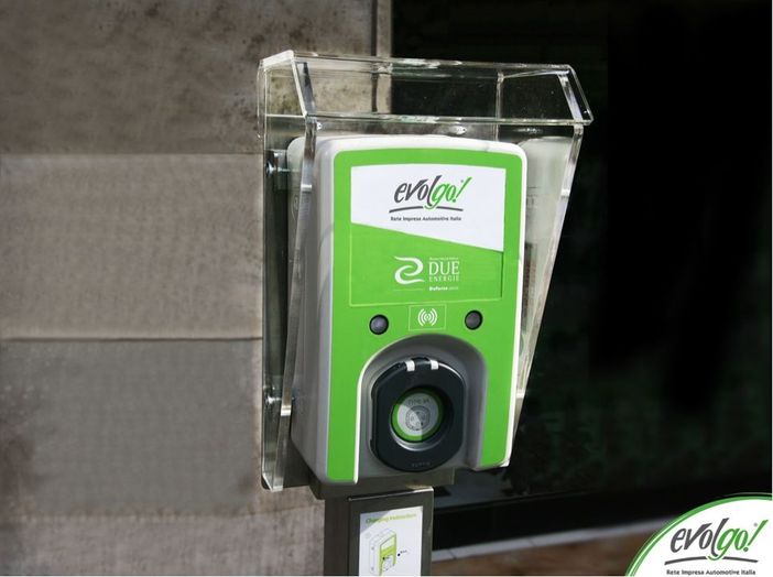 Con Evolgo, diamo la carica alla tua auto!