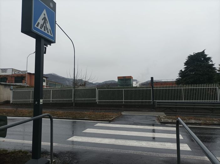 L’attraversamento con Pedone Smart di fronte alla Collins Aerospace L’attraversamento con Pedone Smart di fronte alla Collins Aerospace