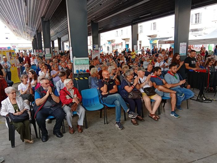 Una parte del pubblico presente al dibattito del 2 Giugno Una parte del pubblico presente al dibattito del 2 Giugno