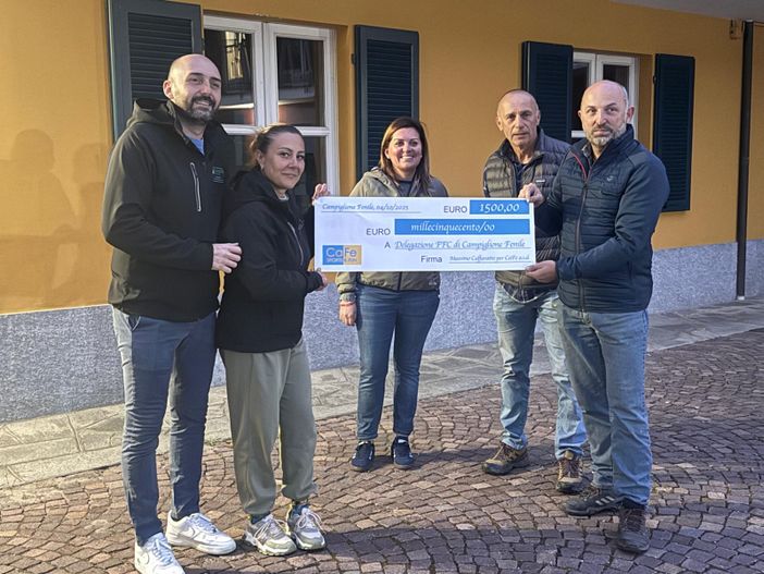 Da sinistra Massimo Gasca, Elena Lauro, l'assessore Anna Trombotto, il vice sindaco Daniele Mourglia e il presidente di Cafe Massimo Caffaratto