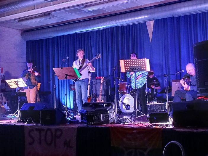 La Purple Night a Pinasca ricorda i musicisti pinerolesi scomparsi La Purple Night a Pinasca ricorda i musicisti pinerolesi scomparsi