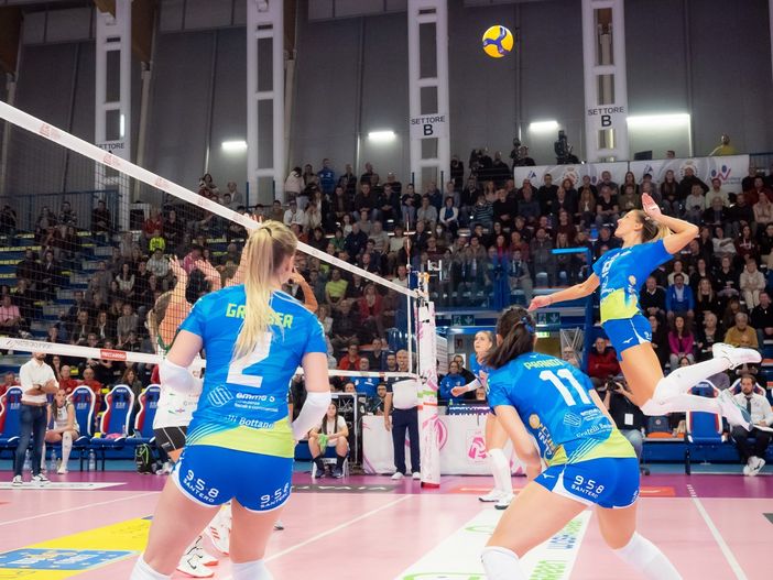 Un’azione della sfida a Villafranca Piemonte dello scorso campionato (foto di Christian Bosio) Un’azione della sfida a Villafranca Piemonte dello scorso campionato (foto di Christian Bosio)