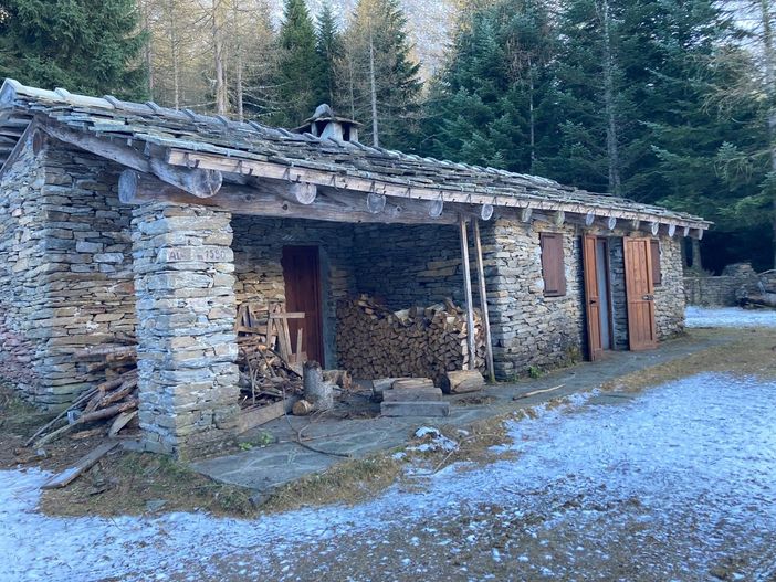 La baita della Biava di Bobbio Pellice La baita della Biava di Bobbio Pellice