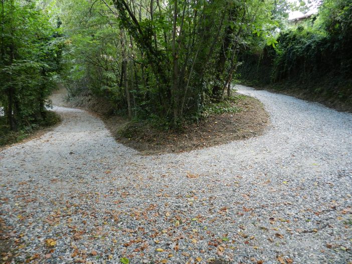 Tratto di pista tra le località Serre Borrello e Canavero a Bricherasio