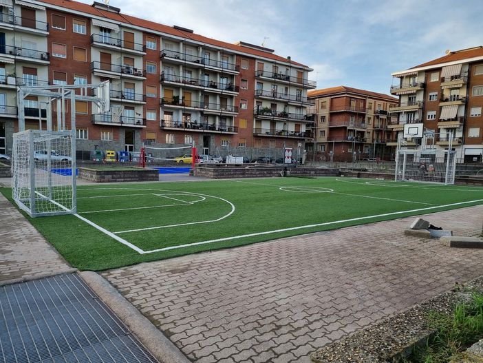 Il campo di calcetto e basket Il campo di calcetto e basket