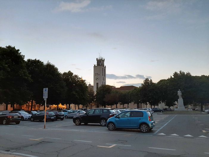 Piazza Vittorio Veneto a Pinerolo