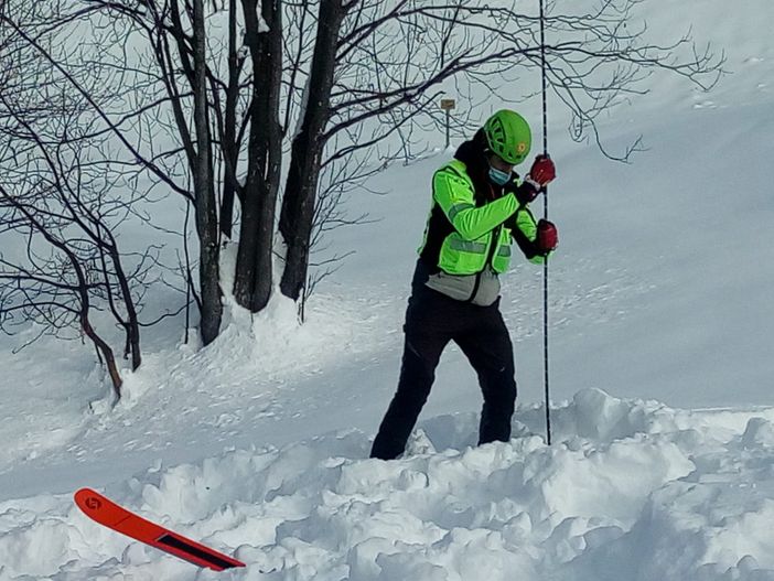 Un’esercitazione del soccorso alpino a Prali Un’esercitazione del soccorso alpino a Prali