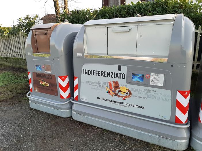 I cassonetti con bocca vincolata
