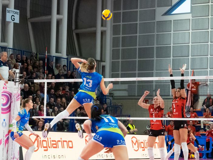 Zago con la maglia di Pinerolo (foto di Christian Bosio) Zago con la maglia di Pinerolo (foto di Christian Bosio)