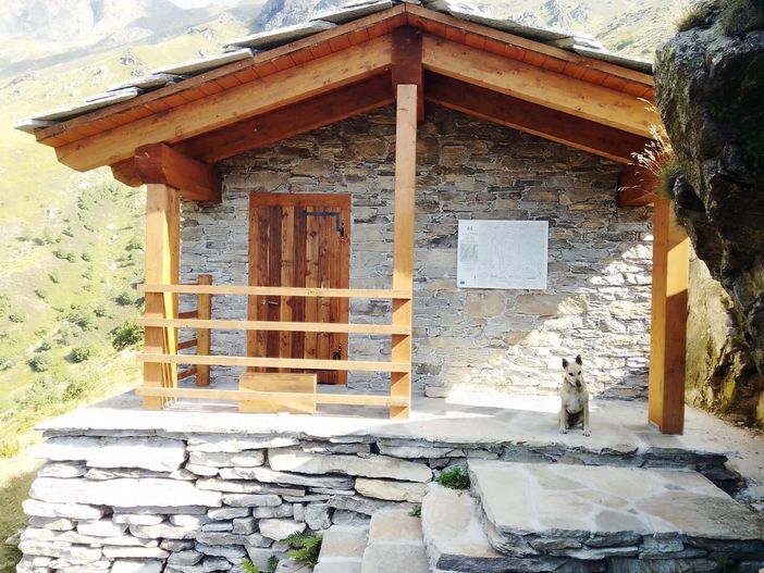 Il bivacco a Barma d’Aut Il bivacco a Barma d’Aut