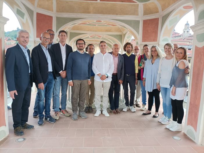 Presentata la nuova sagra della albicocca Tonda di Costigliole