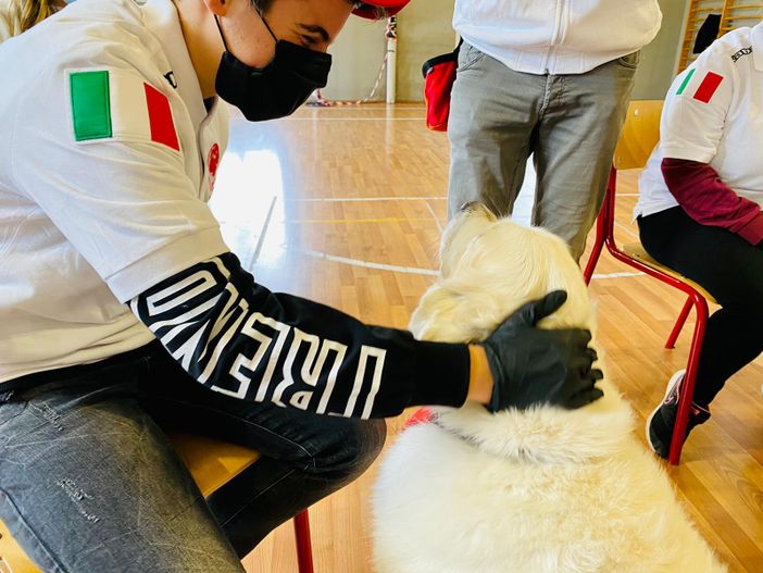 Nelle scuole cottolenghine di Torino, Pinerolo e Brusasco arriva la Dog Therapy Nelle scuole cottolenghine di Torino, Pinerolo e Brusasco arriva la Dog Therapy