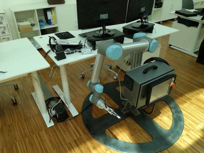 robot industriale robot industriale