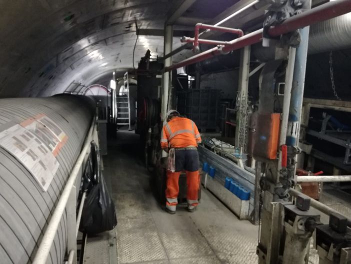 Tav, i sindacati: "Finito tempo delle chiacchiere, andiamo avanti". M5S:"Opera da fermare" Tav, i sindacati: "Finito tempo delle chiacchiere, andiamo avanti". M5S:"Opera da fermare"