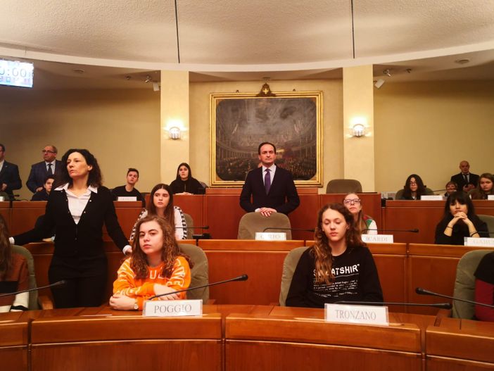 Giornata contro bullismo e cyberbullismo, Cirio: "Tutti possiamo essere vittime, ma anche bulli: adulti siano buon esempio" Giornata contro bullismo e cyberbullismo, Cirio: "Tutti possiamo essere vittime, ma anche bulli: adulti siano buon esempio"