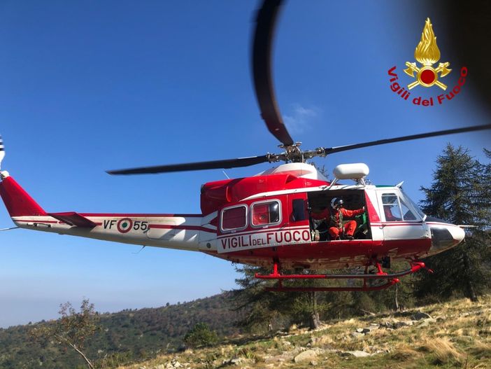 L'elisoccorso dei Vigili del Fuoco L'elisoccorso dei Vigili del Fuoco