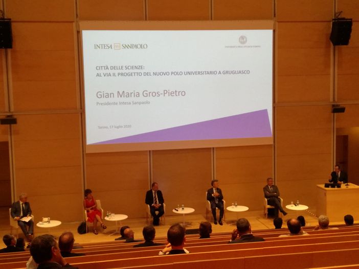 Intesa Sanpaolo-Ubi Banca, Gros Pietro: "Offerta molto chiara, nell'interesse di territori, lavoratori e azionisti"