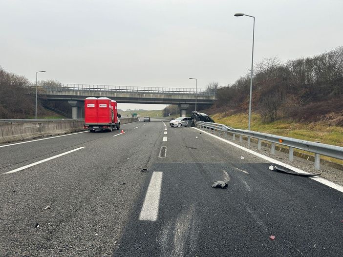 Incidente sul raccordo Torino-Pinerolo: due veicoli coinvolti, una persona ferita