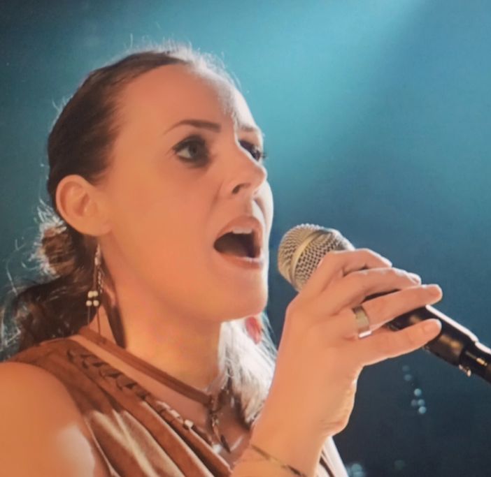 La nonese Laura Scrivo La nonese Laura Scrivo