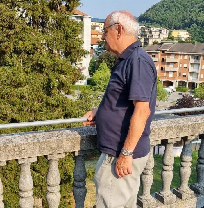 Frascarolo sul balcone di Villa Willy