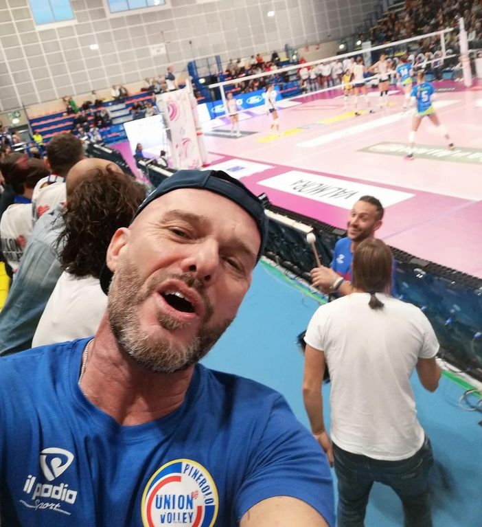 Fabio Badino al Pala Bus Company con i Pinerolo Boys