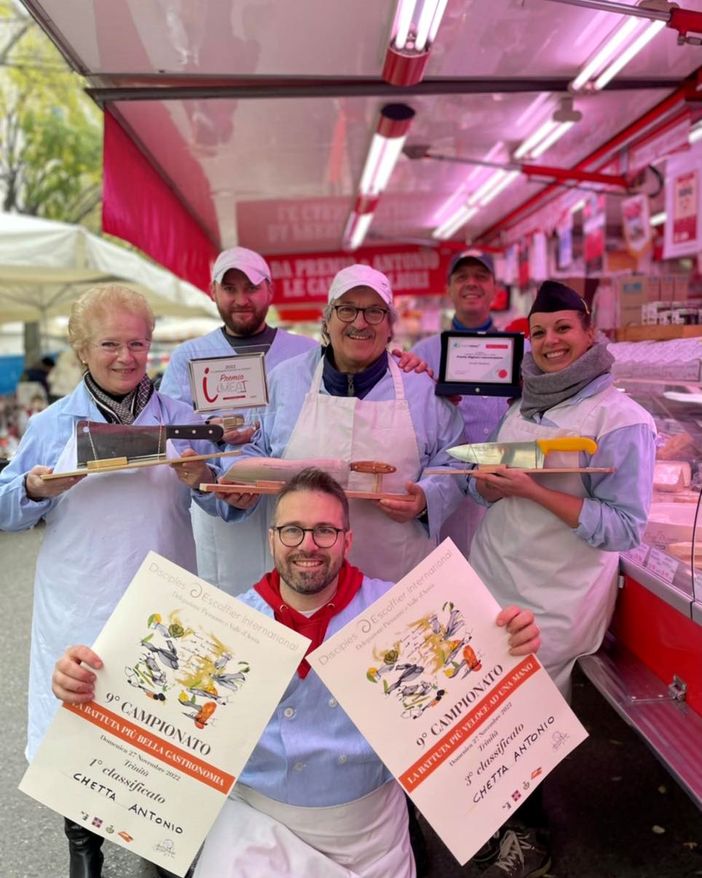 Cerchi una buona macelleria a Torino? Da Premio e Antonio trovi gusto e tradizione Cerchi una buona macelleria a Torino? Da Premio e Antonio trovi gusto e tradizione