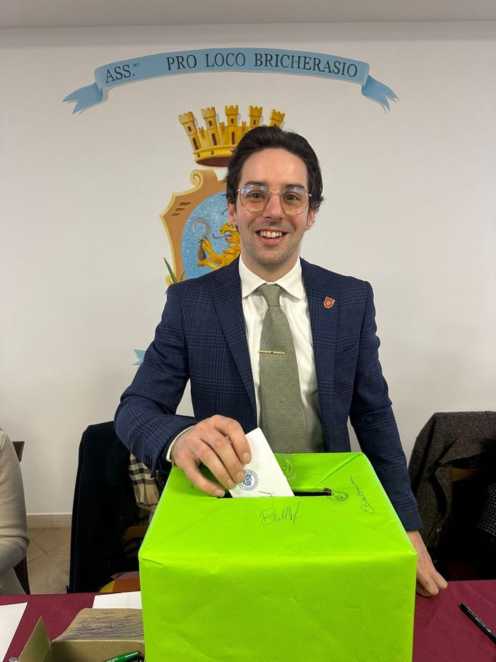 Alberto Godino al voto per il nuovo direttivo