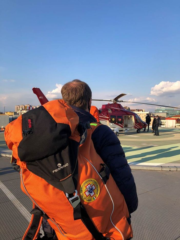 Milano volontari soccorso alpino