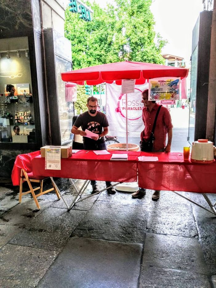 Rosso Pinerolese invita a conoscersi nei sabati di mercato a Pinerolo Rosso Pinerolese invita a conoscersi nei sabati di mercato a Pinerolo