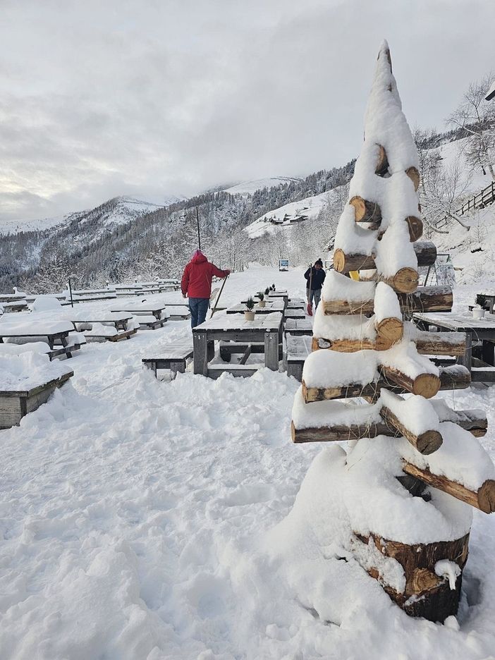 Pian Munè di Paesana, è arrivata la neve Pian Munè di Paesana, è arrivata la neve