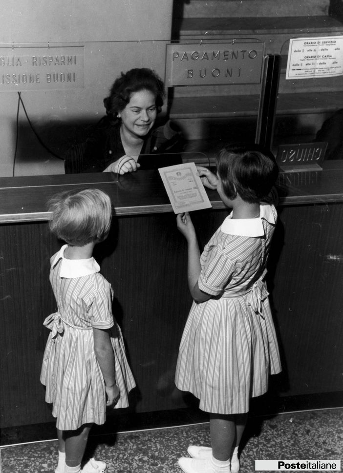 Poste Italiane, per la fine della scuola in provincia di Torino i buoni per i minori Poste Italiane, per la fine della scuola in provincia di Torino i buoni per i minori
