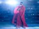 Sanremo 2025, Mahmood in rosso fuoco: il medley travolgente all'Ariston