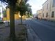 Il tratto di marciapiede mancante in via Pinerolo