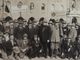 Al centro il generale Morero e inginocchiato con il cappello Godino, i due fondatori degli Alpini di Bricherasio