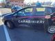 L’auto dei carabinieri urtata nella fiancata