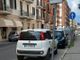 L’auto sullo stallo dei disabili