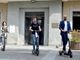 Da sinistra Proietti, Salvai e Daniele presentazione monopattini elettrici Pinerolo (foto di Cinzia Consolati)