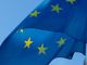 Bandiera dell'Europa con stelle su sfondo blu