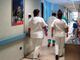 Fase 2, l'appello dei medici: &quot;Ancora più importante che ci siano garantite mascherine e protezioni&quot;