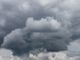 cielo molto nuvoloso