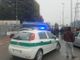 Feriti due poliziotti
