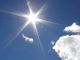 clima estivo e sole nel cielo