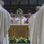 Papa Leone XIV, prima omelia: &quot;Chi crede deriso, a fede si preferisce denaro e successo&quot; - Video