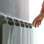 Da oggi l'autunno fa sul serio: si accendono i termosifoni e si pensa alle gomme invernali